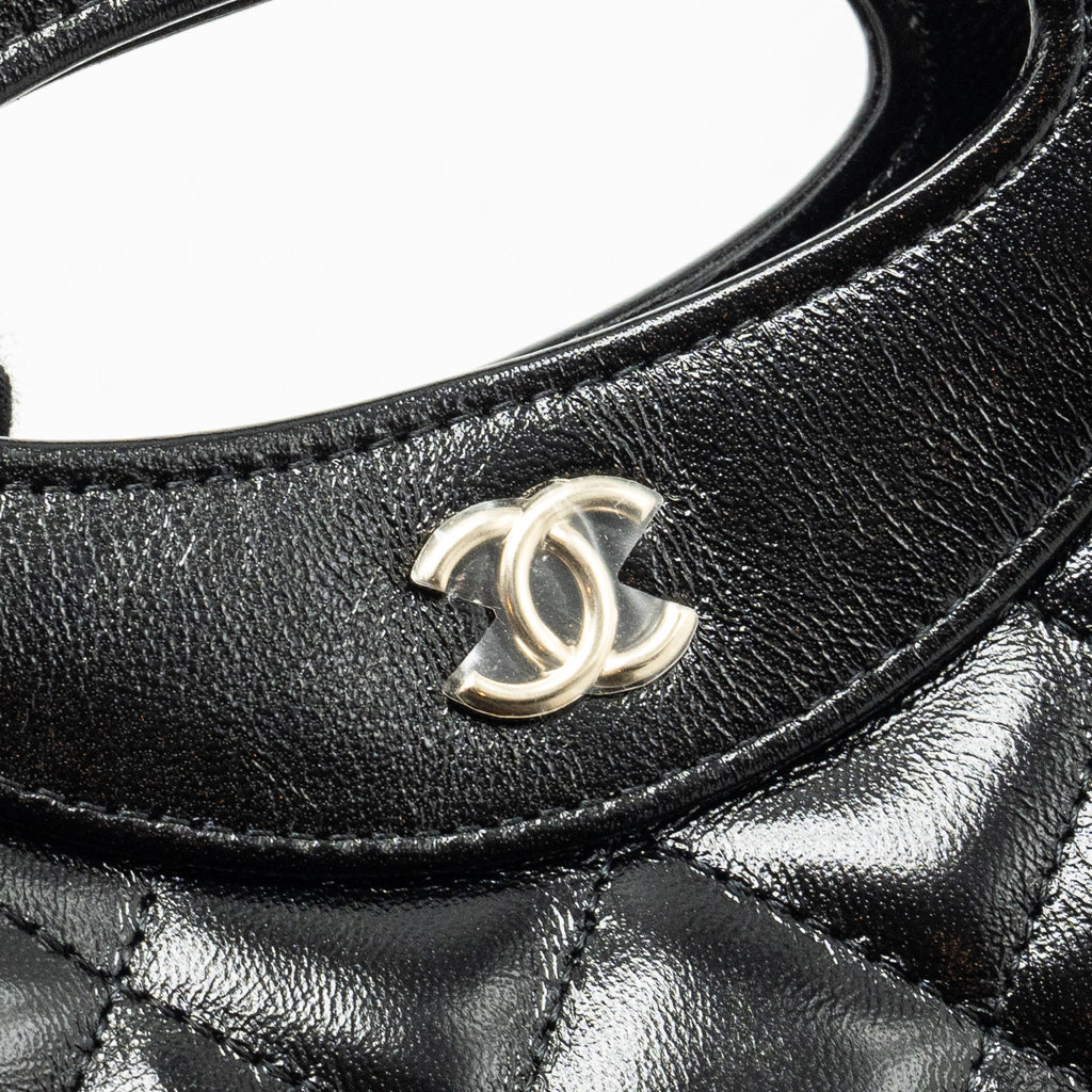 CHANEL Mini 31 Clutch With Chain Shiny Lambskin Black L (Microchip)