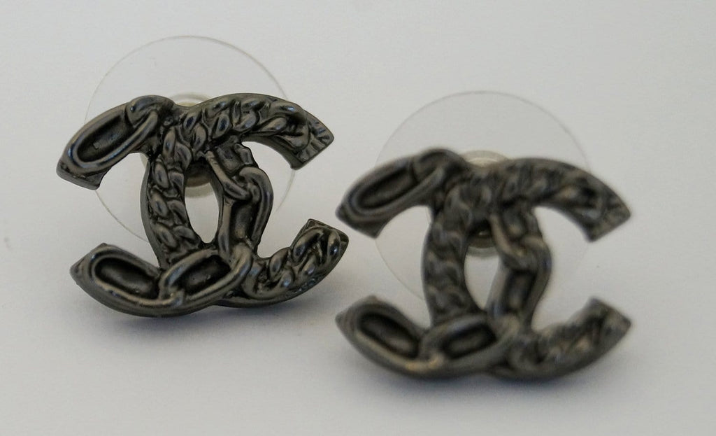 CHANEL Earrings CC Silver - Chanel Clip - Chanel CC Earrings