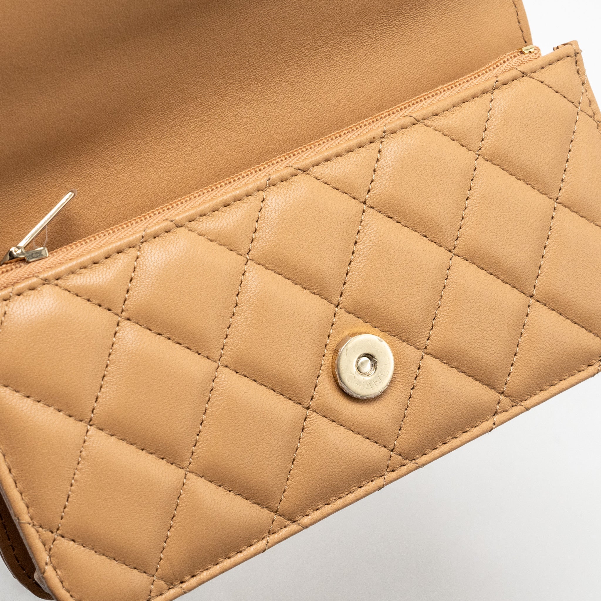 Chanel top handle mini flap clutch lambskin beige L (Microchip)