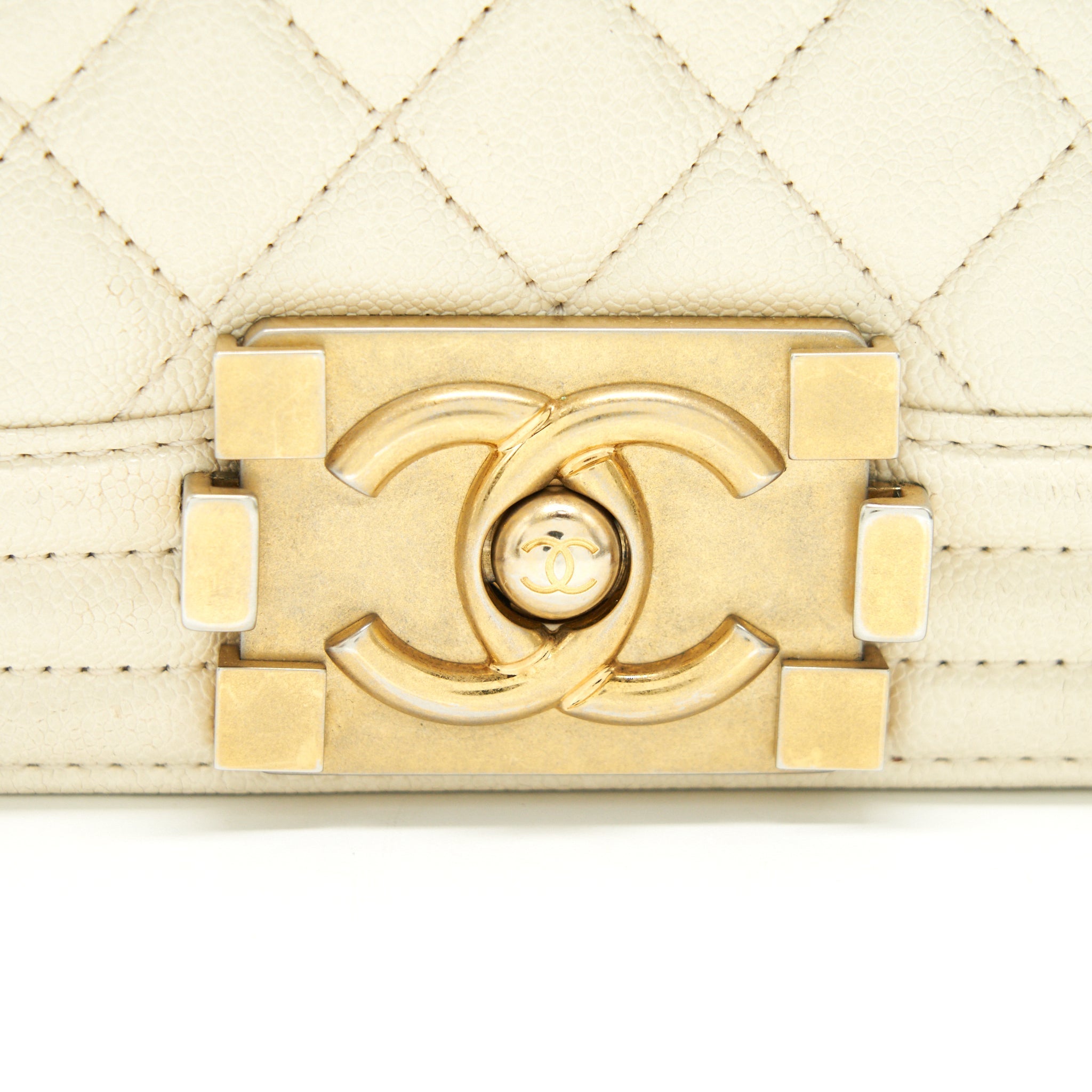 CHANEL SMALL BOY BAG CAVIAR LEATHER  IN WHITE
