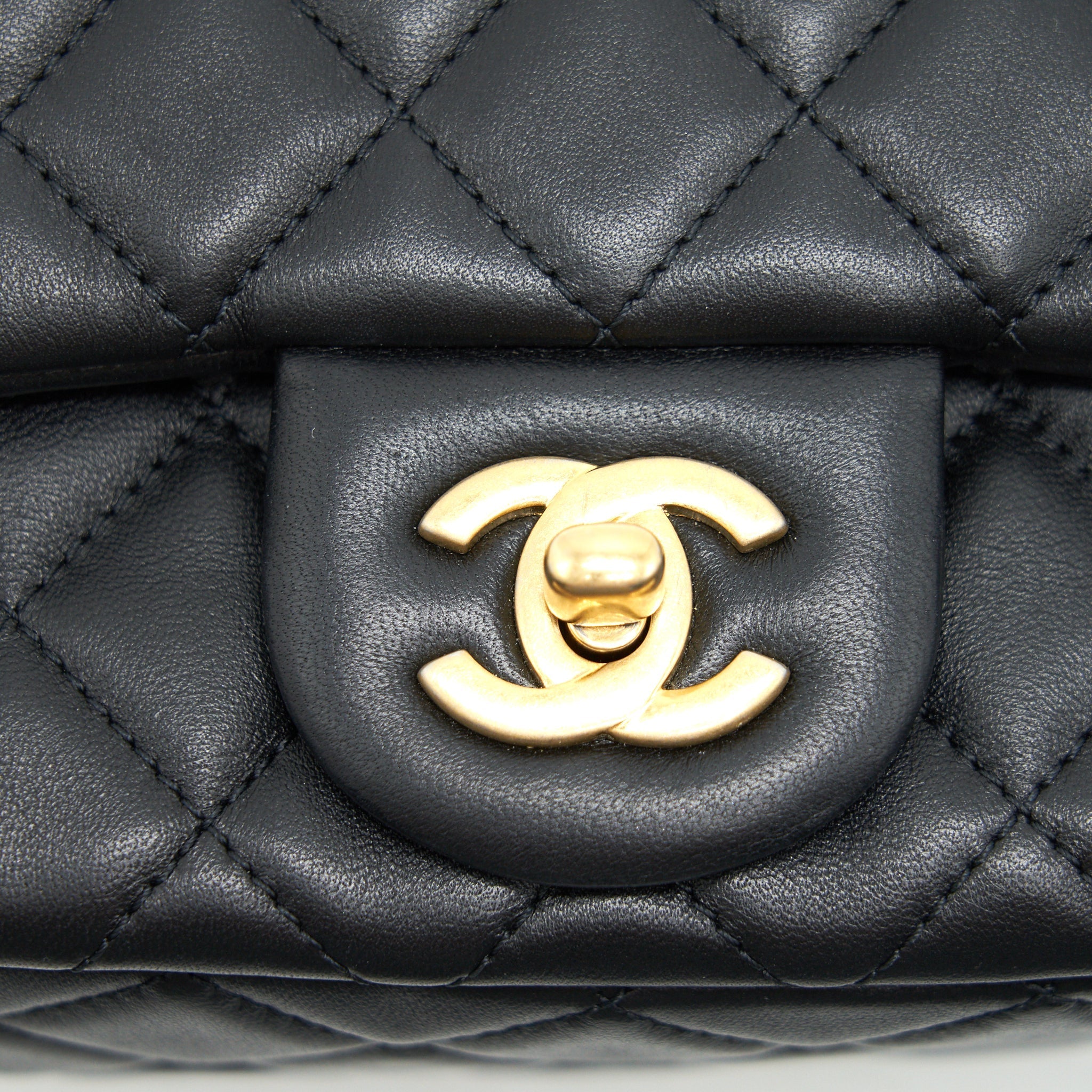 Chanel Pearl Crush Crush Mini Square Flap Bag Black