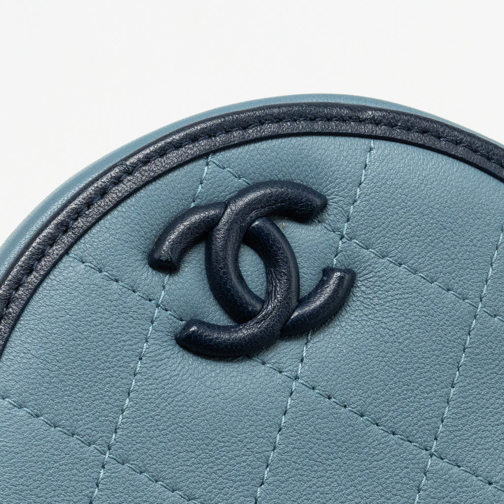 Chanel Round clutch with chain lambskin multicolour blue