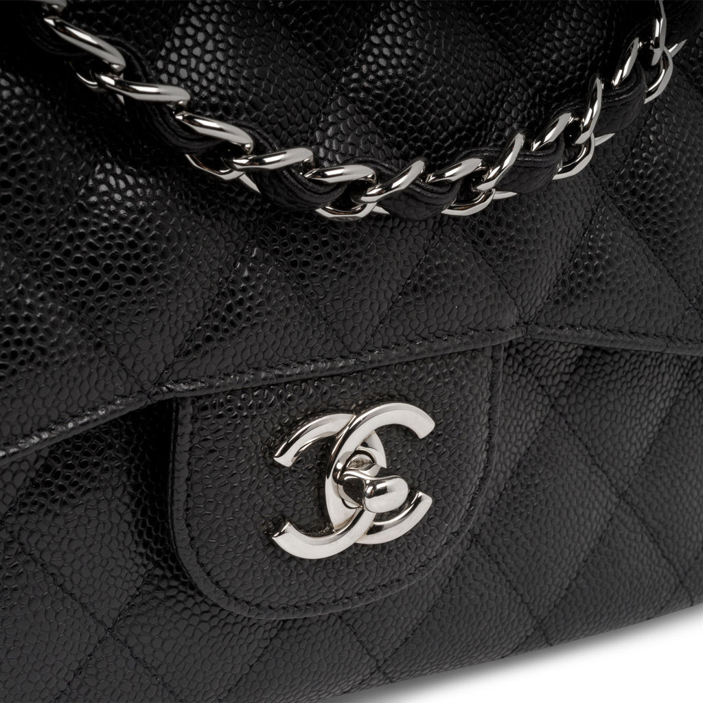 Chanel Classic Flap Bag - Jumbo - SHW