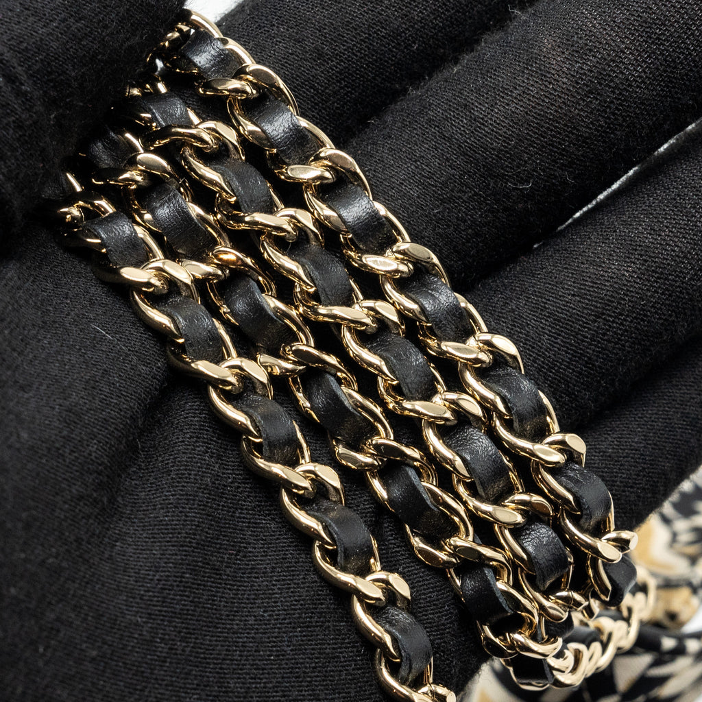Chanel Mini Clutch With Chain Fabric Multicolour L (Microchip)