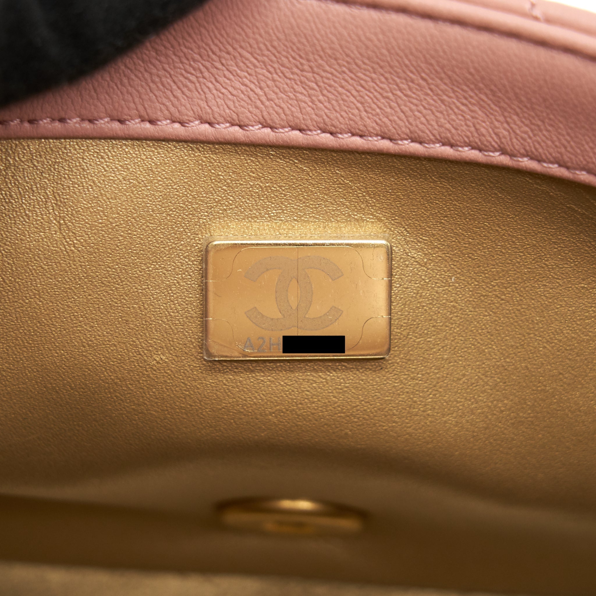 Chanel 21B Light Pink Pearl Crush Mini Square Flap Bag
