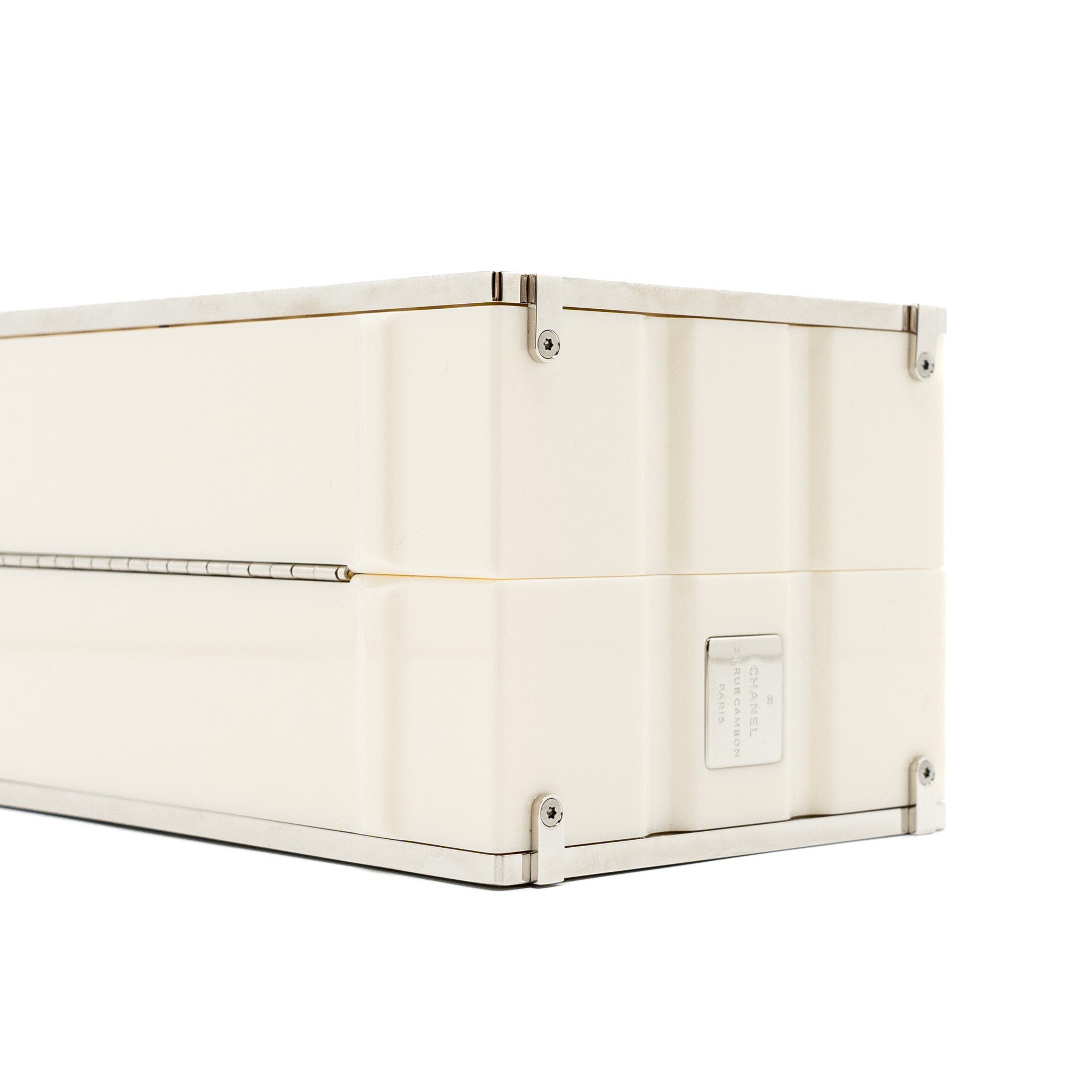 Chanel Paris-Hamburg runway container clutch bag white / black / red