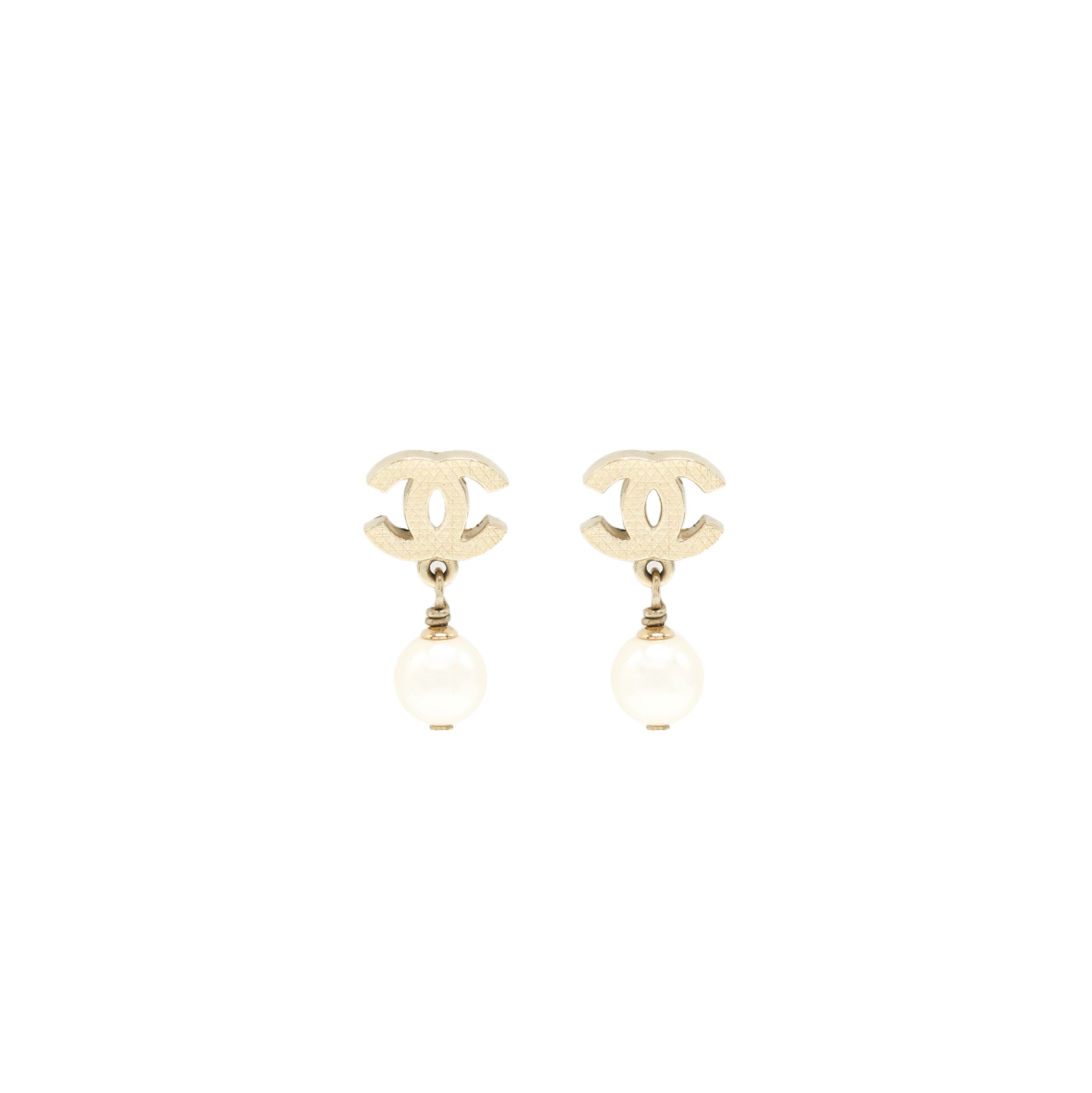 Chanel CC Logo With Pearl Drop Earrings L