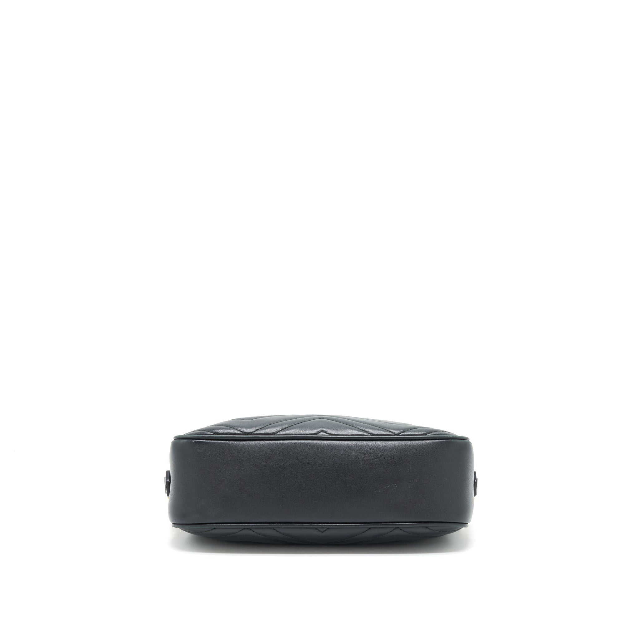 Gucci Marmont small matelasse shoulder bag black