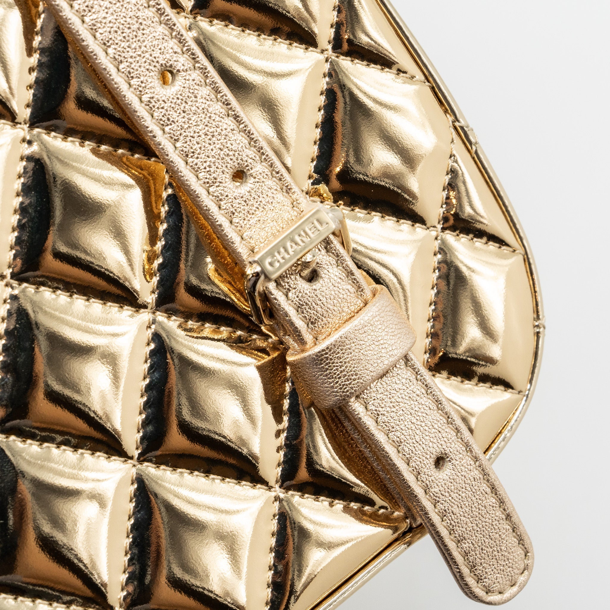 Chanel 24c Backpack With Star Patent Gold L (microchip)