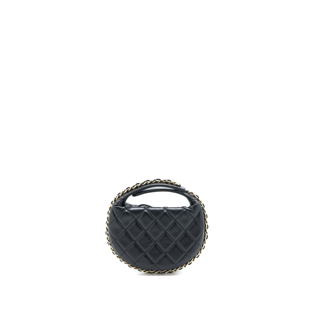Chanel 23C Round Clutch Lambskin Black L (Microchip)