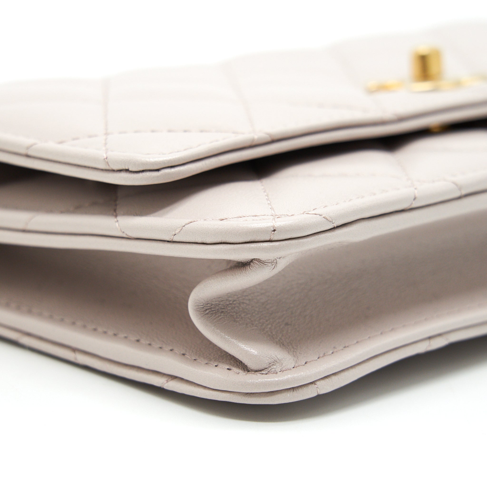 Chanel Pearl Crushed Pearl Wallet On Chain Lilac
