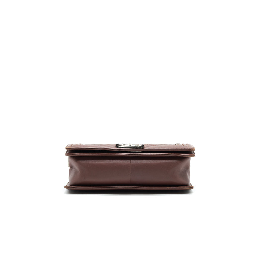 CHANEL MEDIUM BOY CHANEL BAG CHOCOLATE BROWN