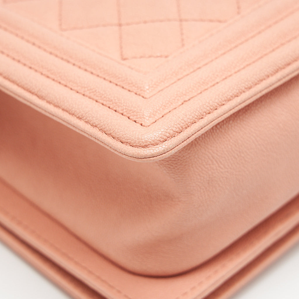 CHANEL MEDIUM BOY CHANEL BAG CAVIAR PINK