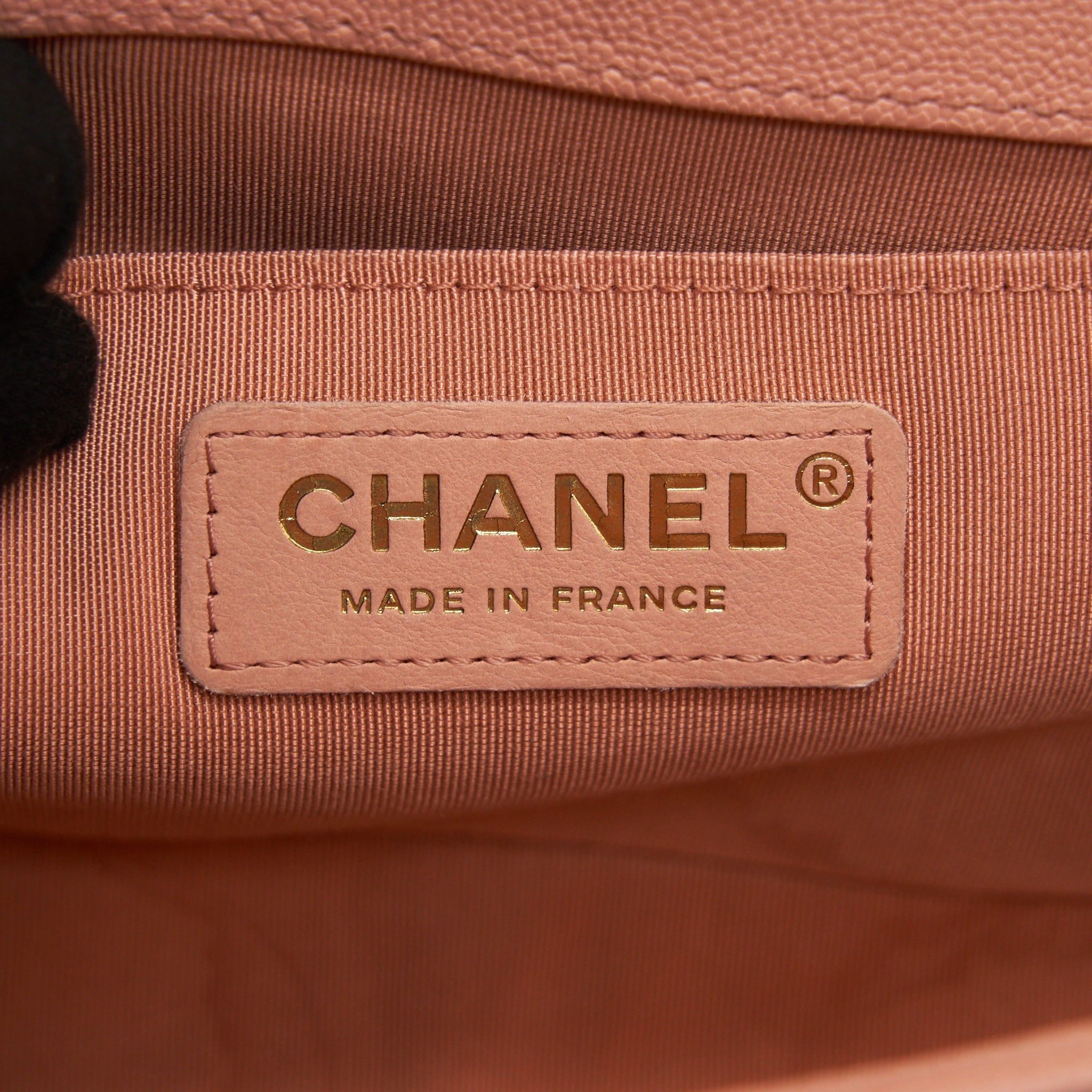 CHANEL MEDIUM BOY CHANEL BAG CAVIAR PINK