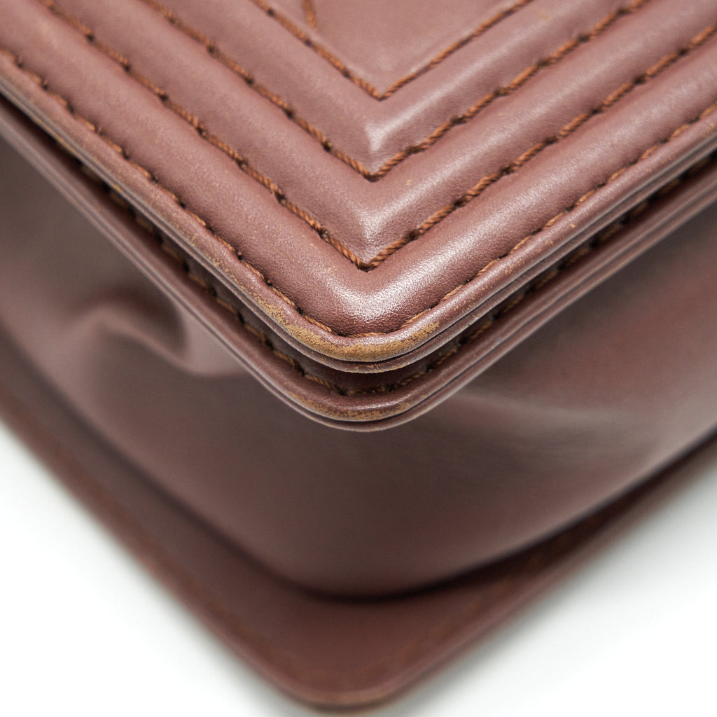 CHANEL MEDIUM BOY CHANEL BAG CHOCOLATE BROWN
