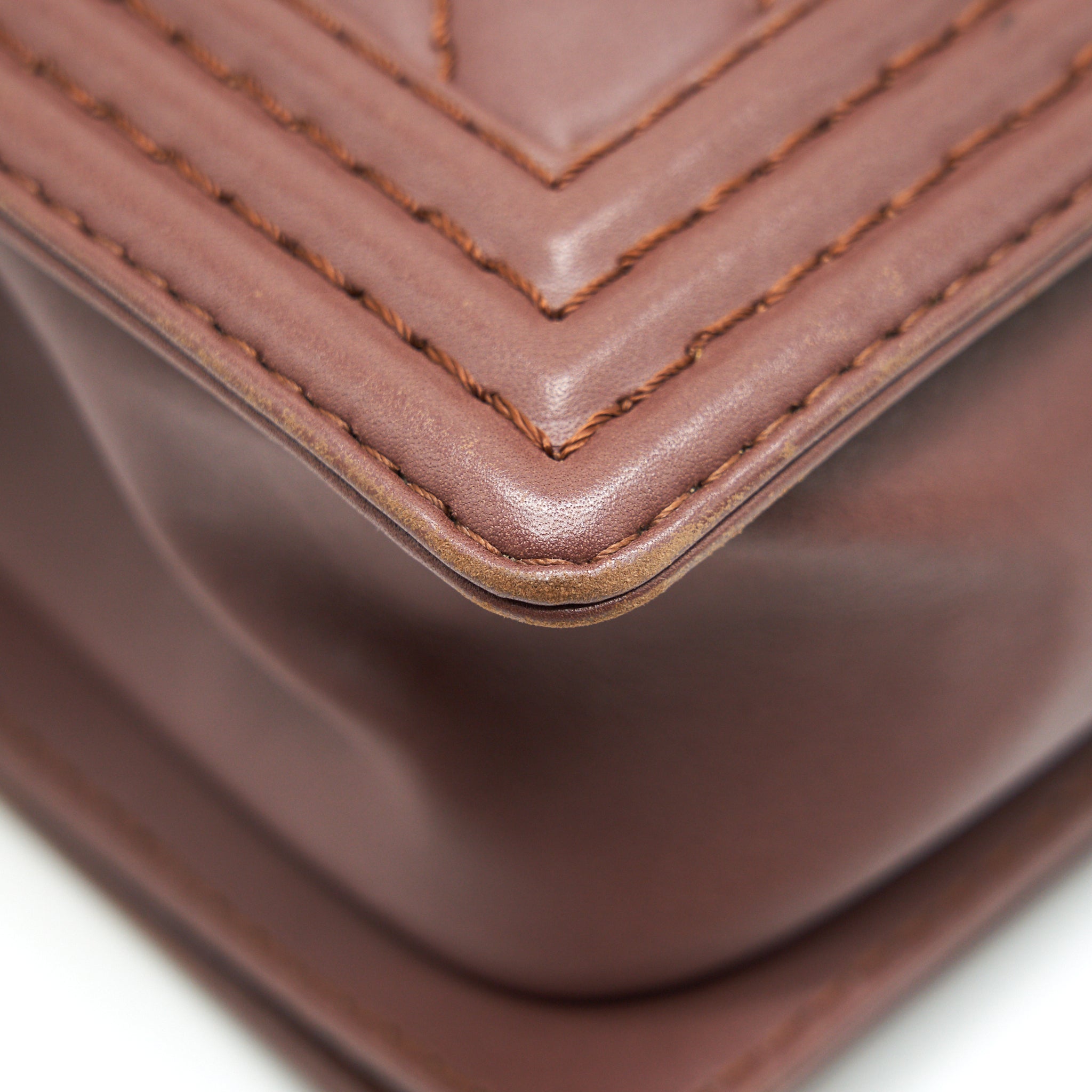 CHANEL MEDIUM BOY CHANEL BAG CHOCOLATE BROWN