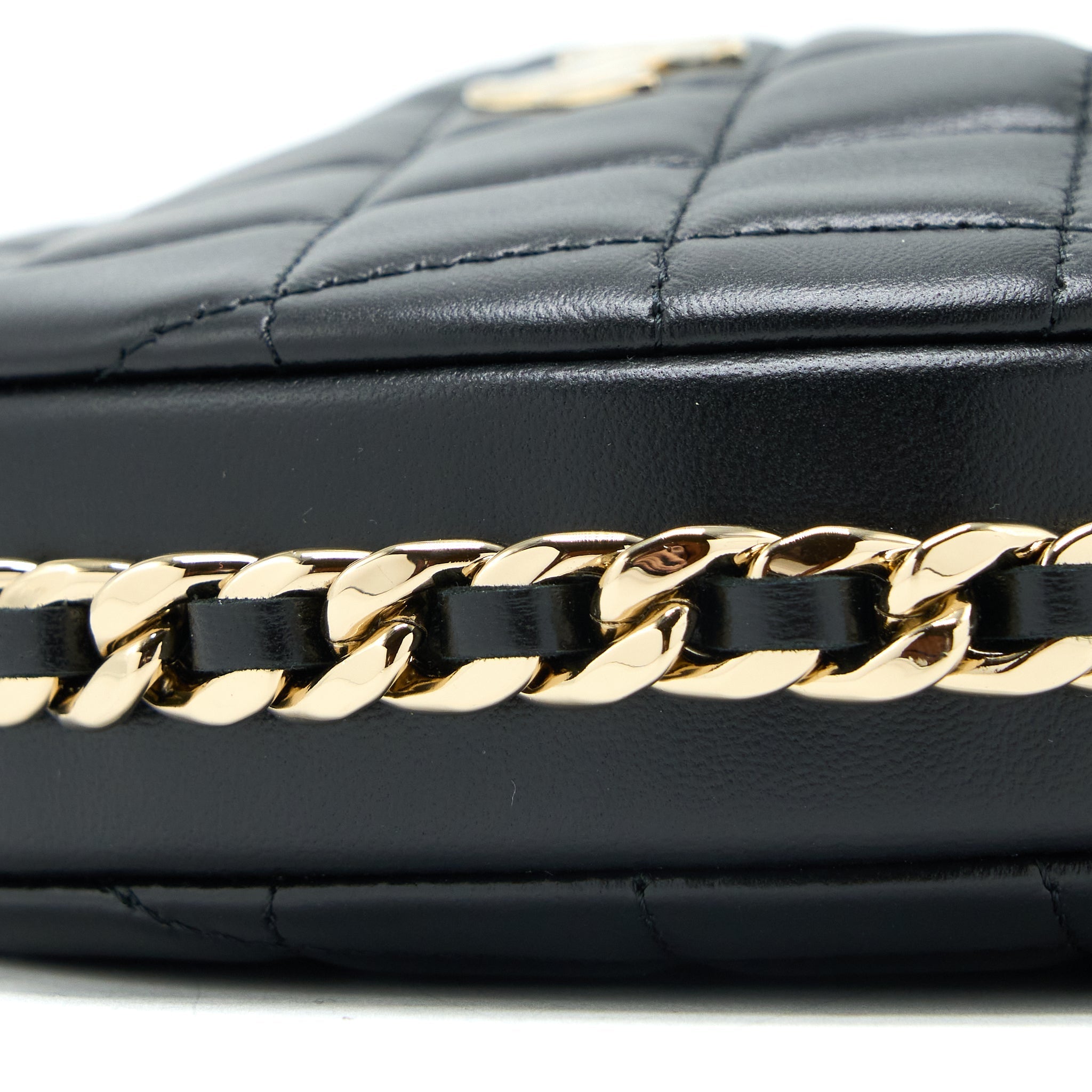 Chanel 23C Round Clutch Lambskin Black L (Microchip)