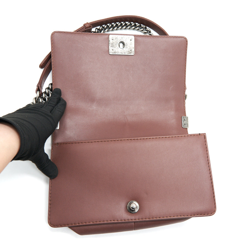 CHANEL MEDIUM BOY CHANEL BAG CHOCOLATE BROWN