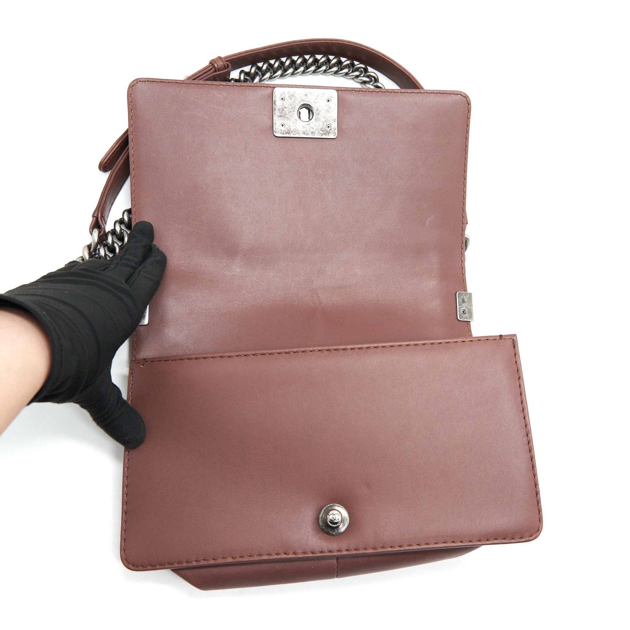 CHANEL MEDIUM BOY CHANEL BAG CHOCOLATE BROWN