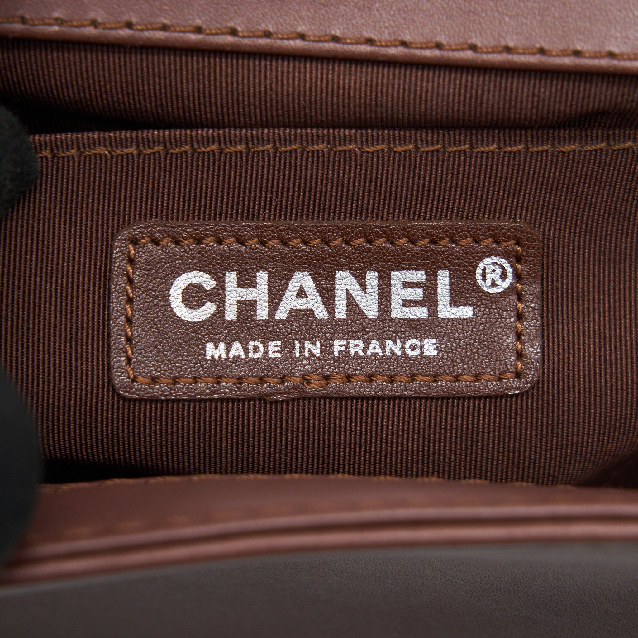 CHANEL MEDIUM BOY CHANEL BAG CHOCOLATE BROWN