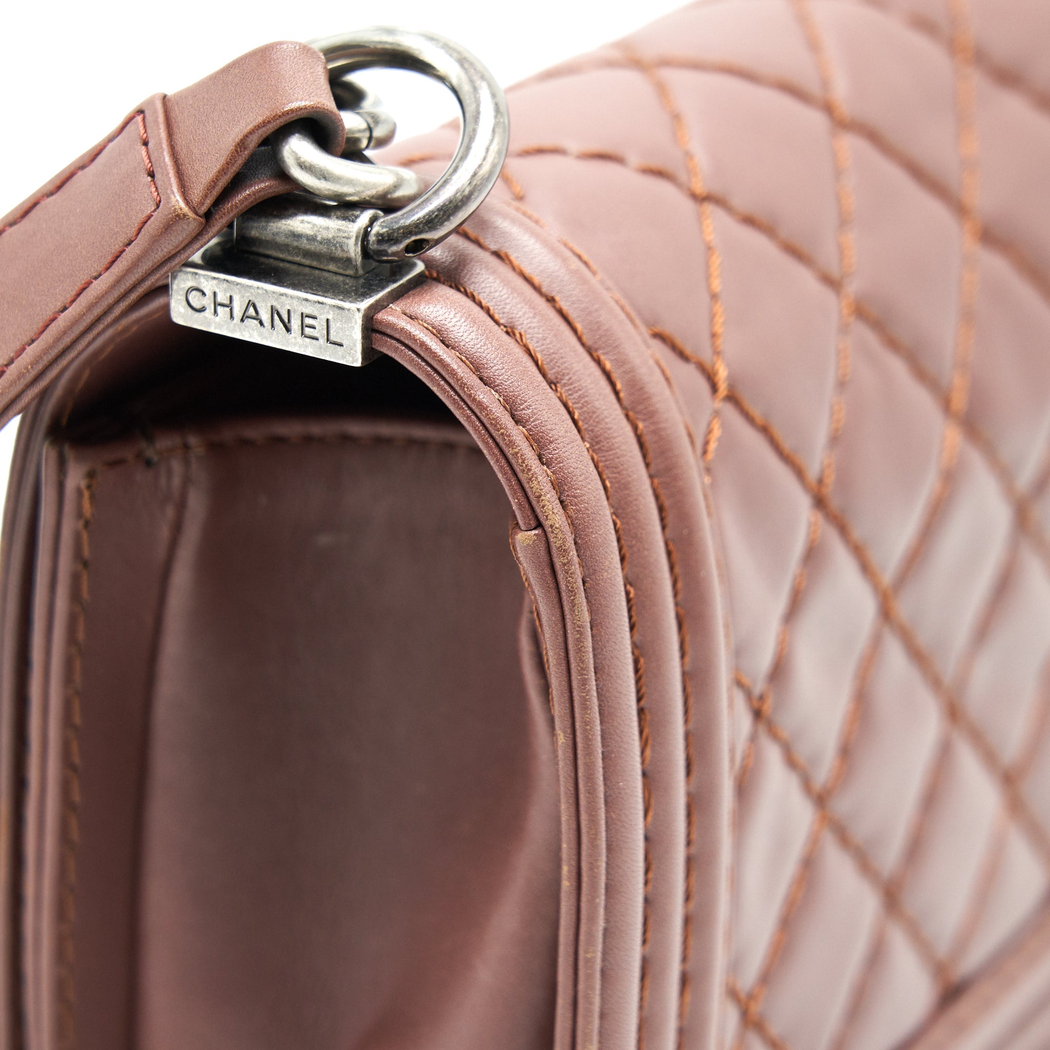 CHANEL MEDIUM BOY CHANEL BAG CHOCOLATE BROWN