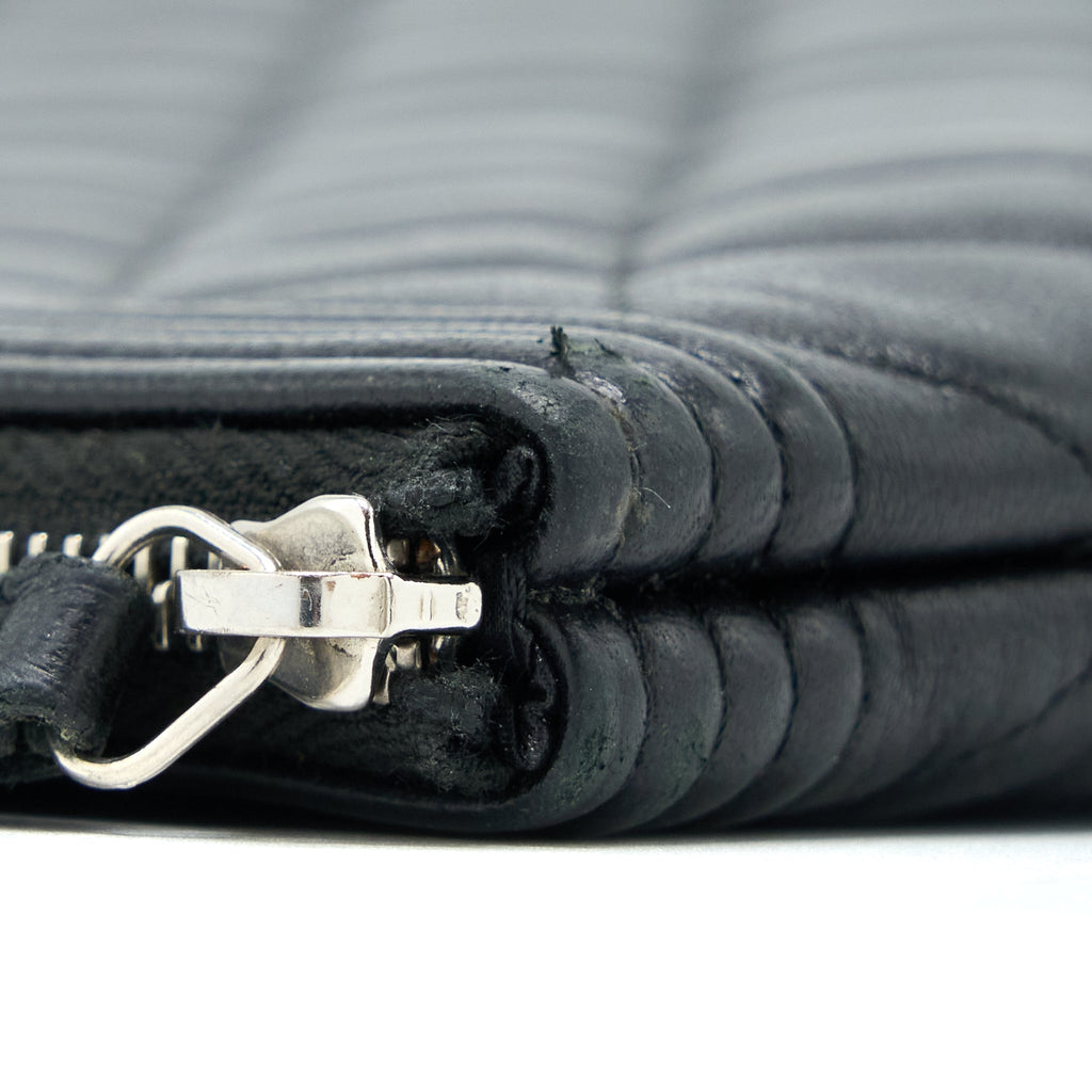 Chanel Boy Clutch Lambskin Black