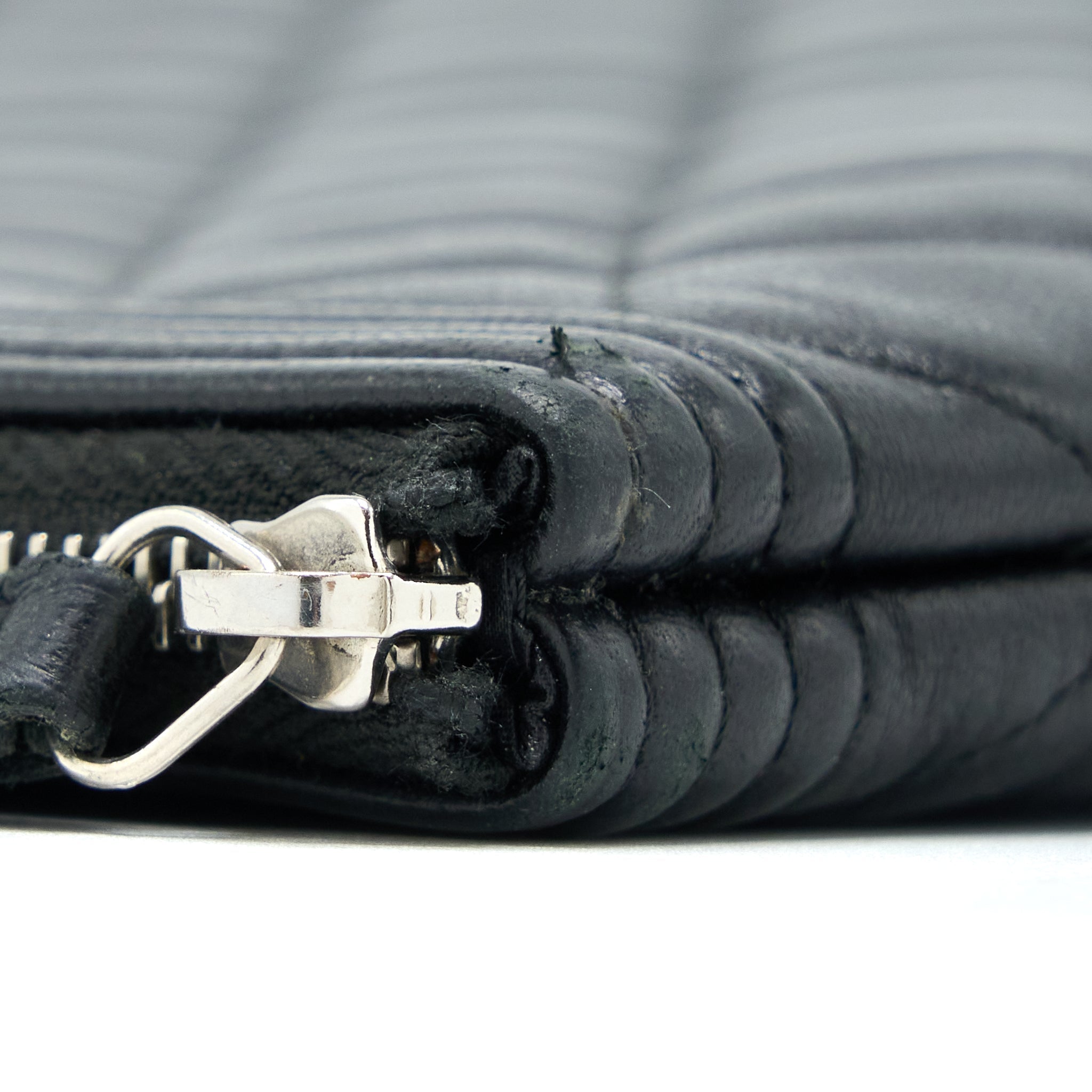 Chanel Boy Clutch Lambskin Black