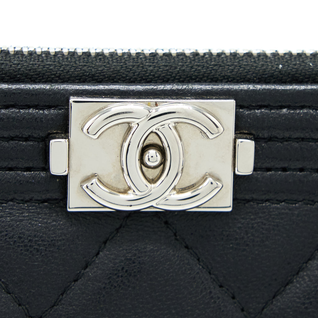 Chanel Boy Clutch Lambskin Black