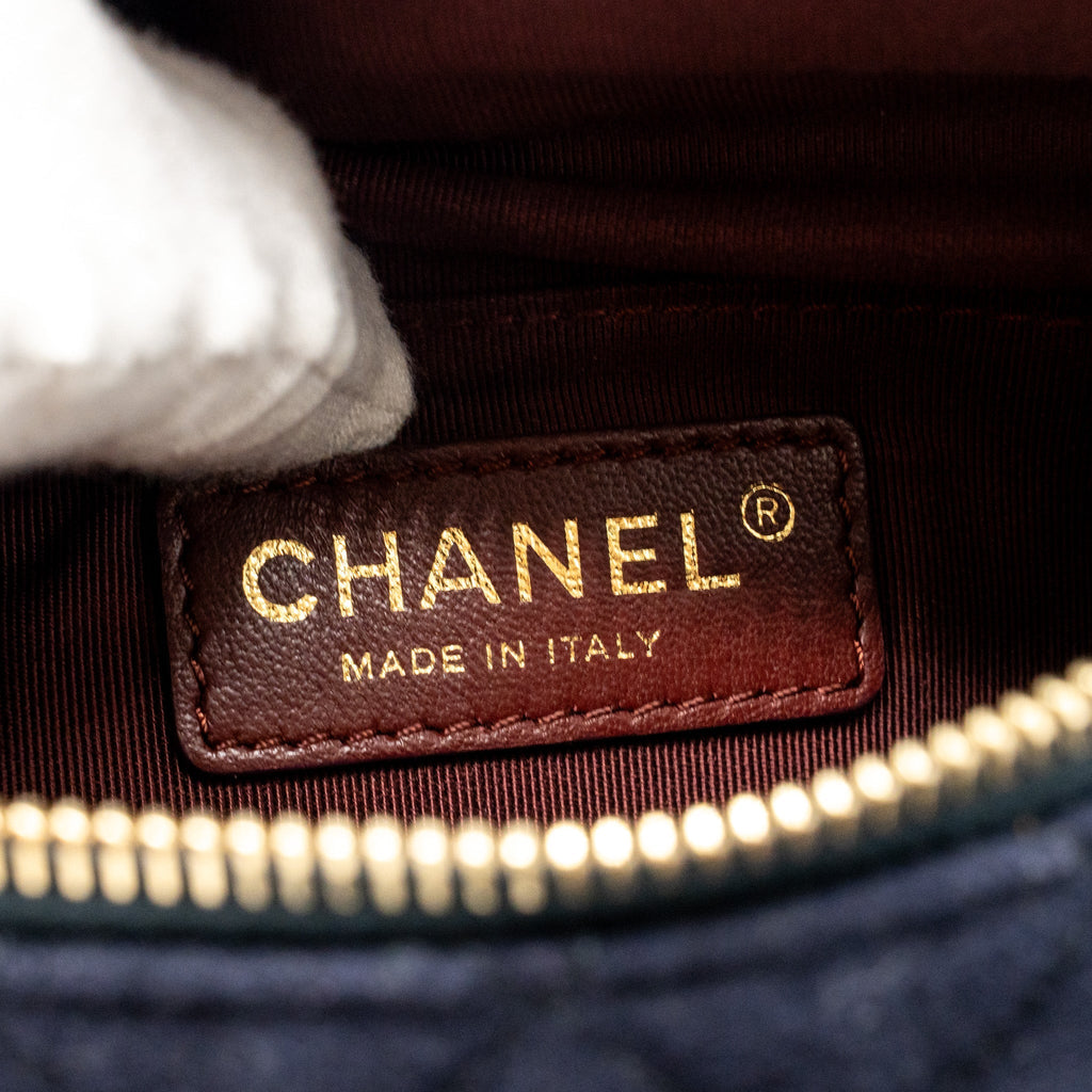 Chanel Paris Hamburg Charms Belt Bag Wool/Lambskin Navy/Black