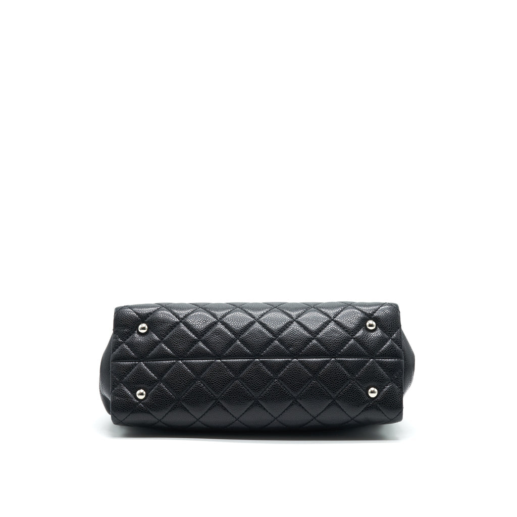 CHANEL QUILTED LEATHER TOTE BAG WITH CHAIN IN CARVIAR BLACK