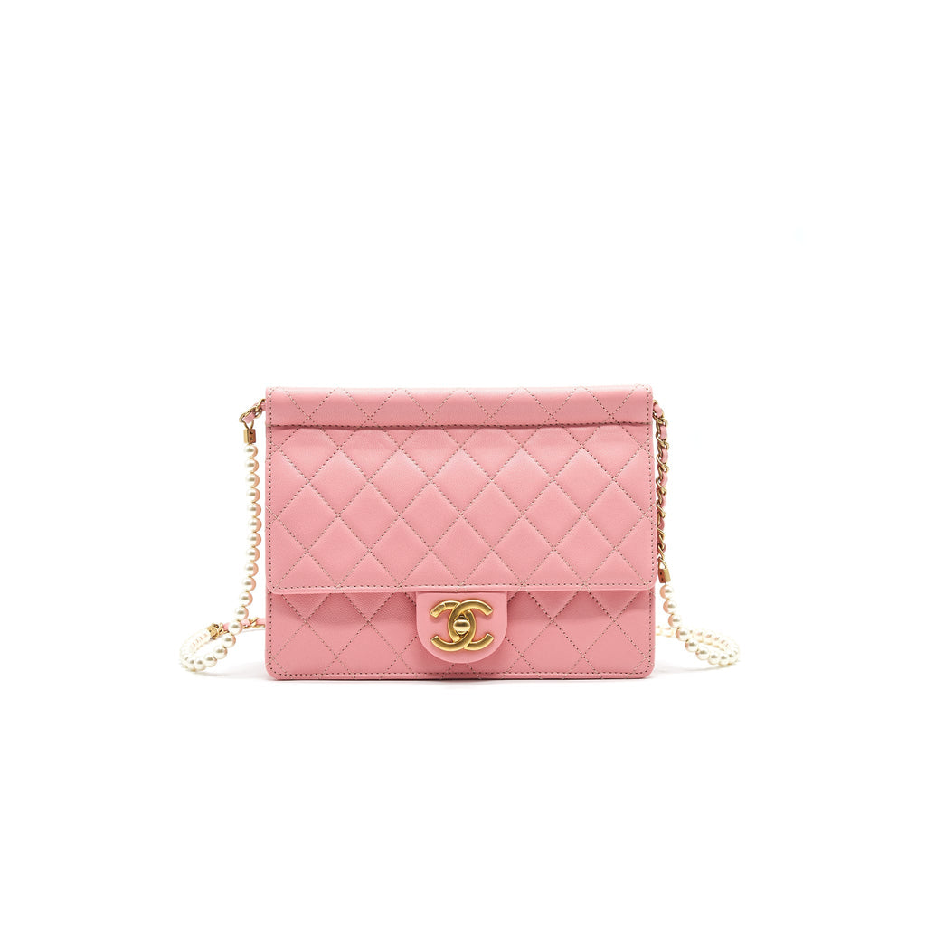 Chanel quilted Pearl Chain Goat Skin flap Bag PINK