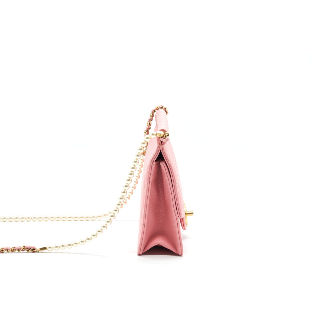 Chanel quilted Pearl Chain Goat Skin flap Bag PINK