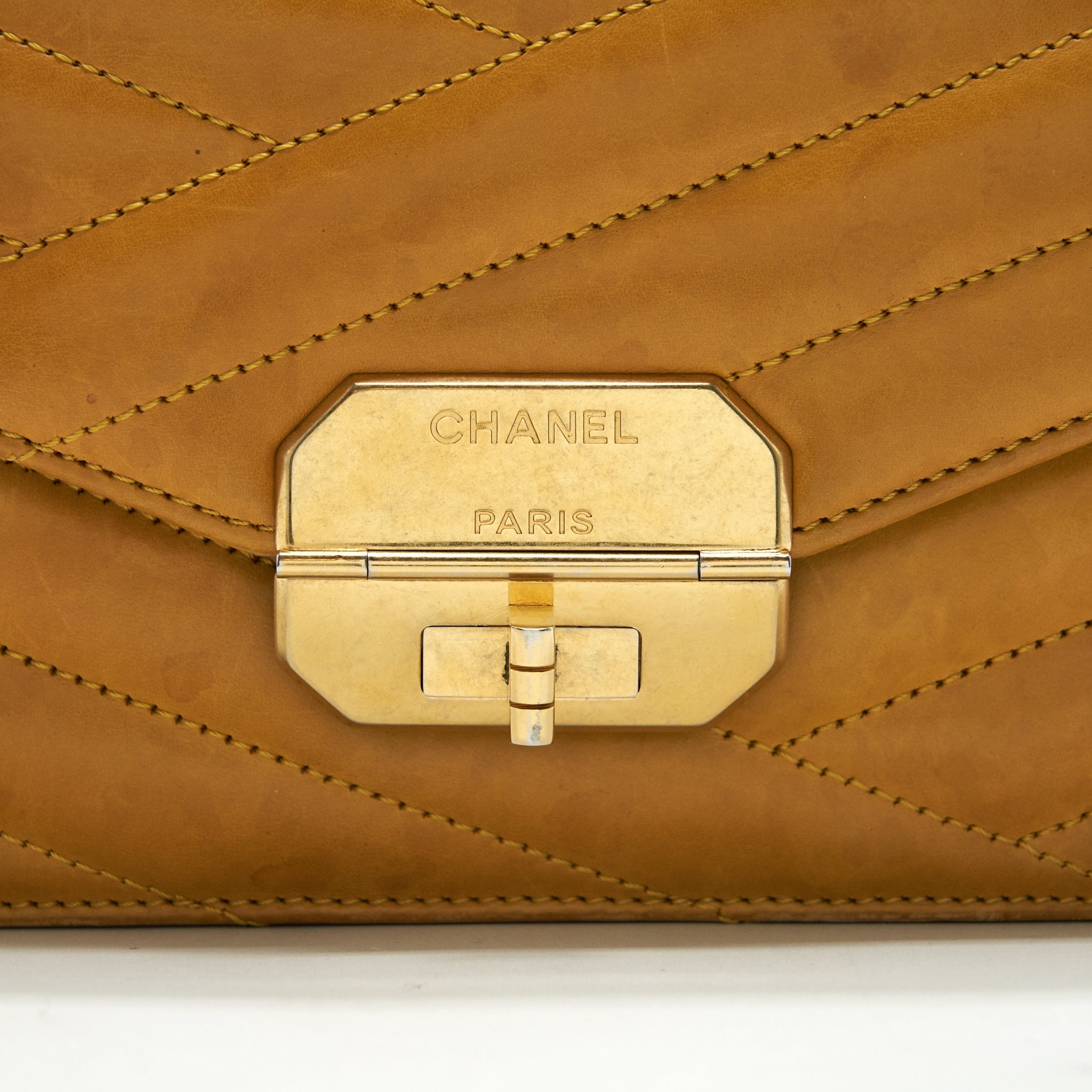 Chanel Chevron Envelope Flap Bag With Chain in Yellow