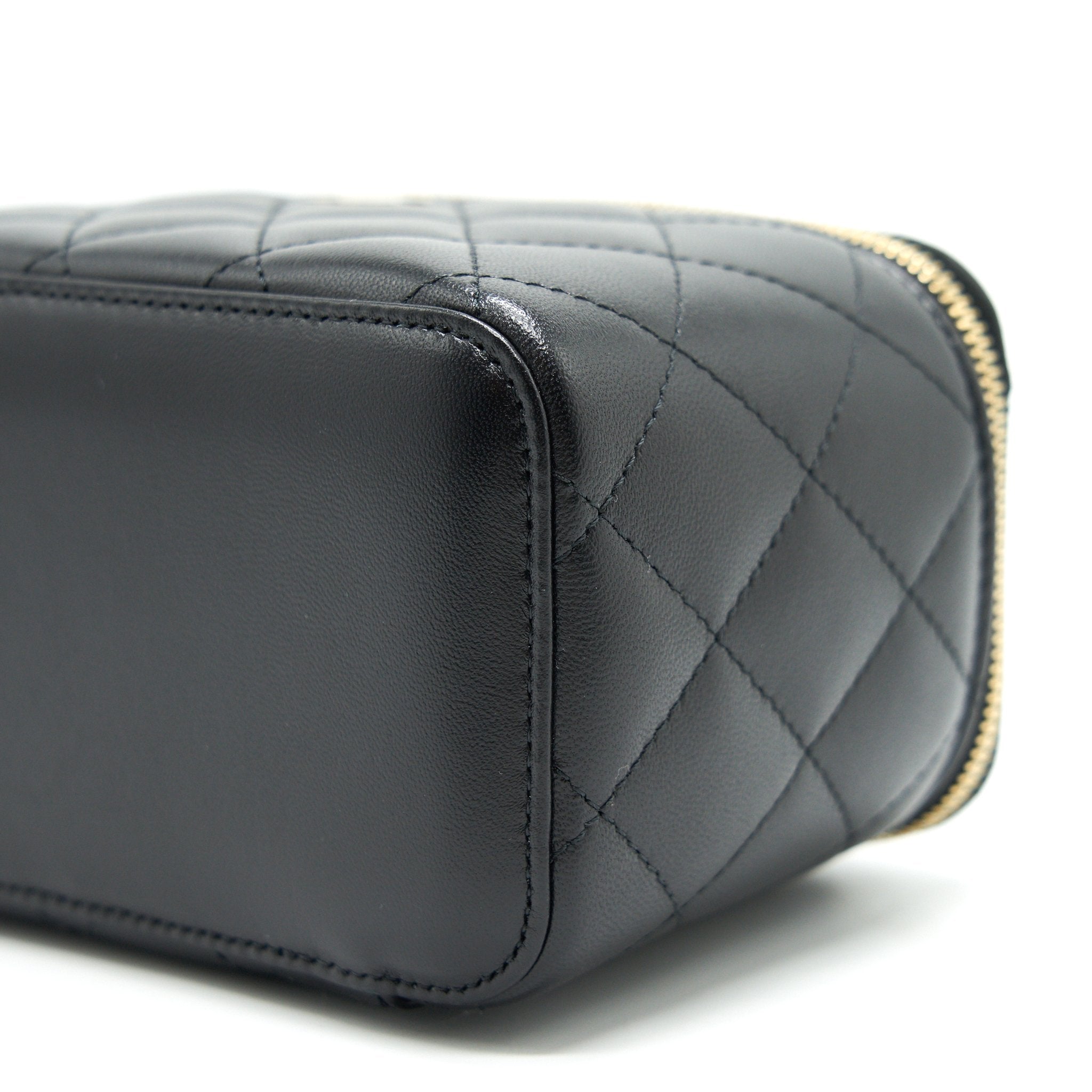 Chanel Long Vanity With Chain Lambskin Black L