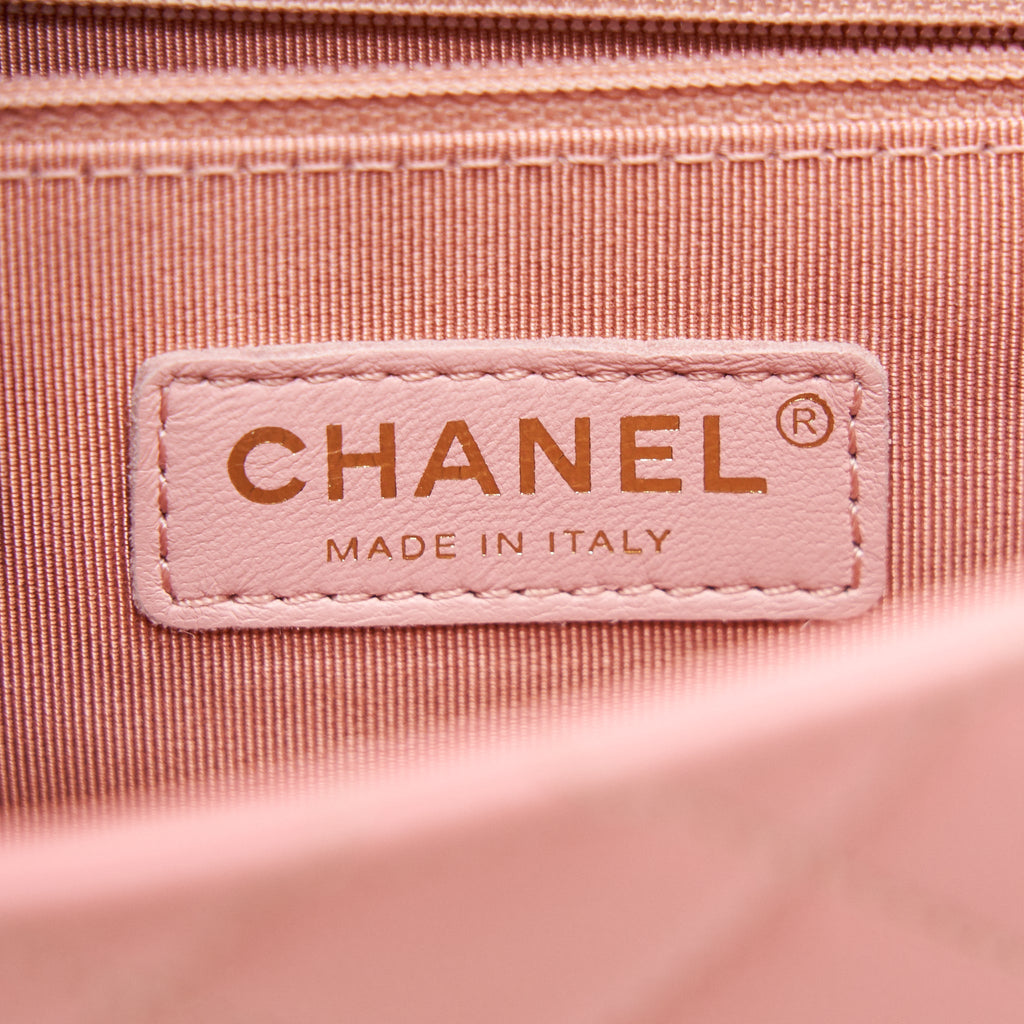 Chanel quilted Pearl Chain Goat Skin flap Bag PINK