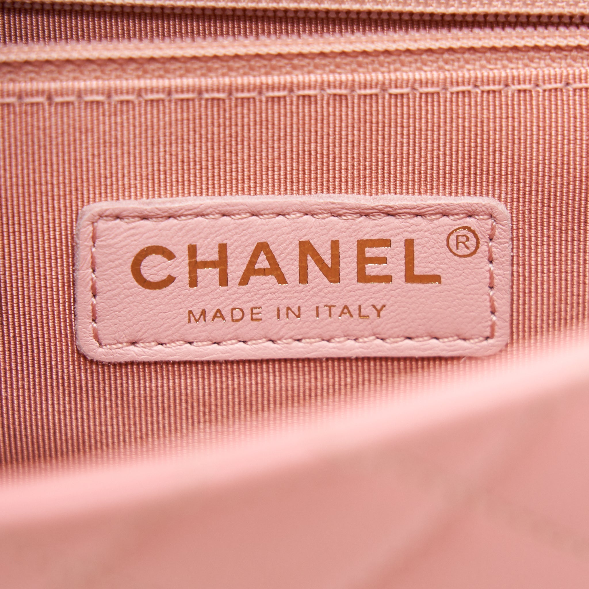 Chanel quilted Pearl Chain Goat Skin flap Bag PINK