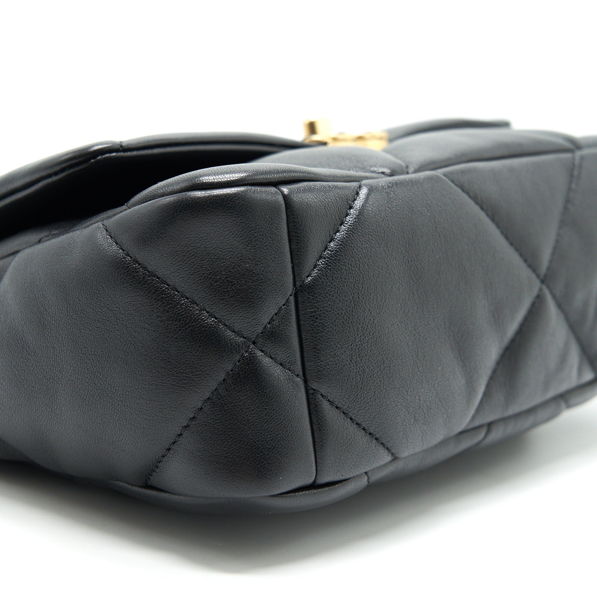 CHANEL SMALL 19 BAG BLACK