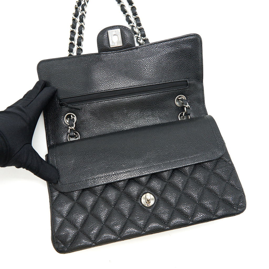 CHANEL MEDIUM CLASSIC DOUBLE FLAP CAVIER