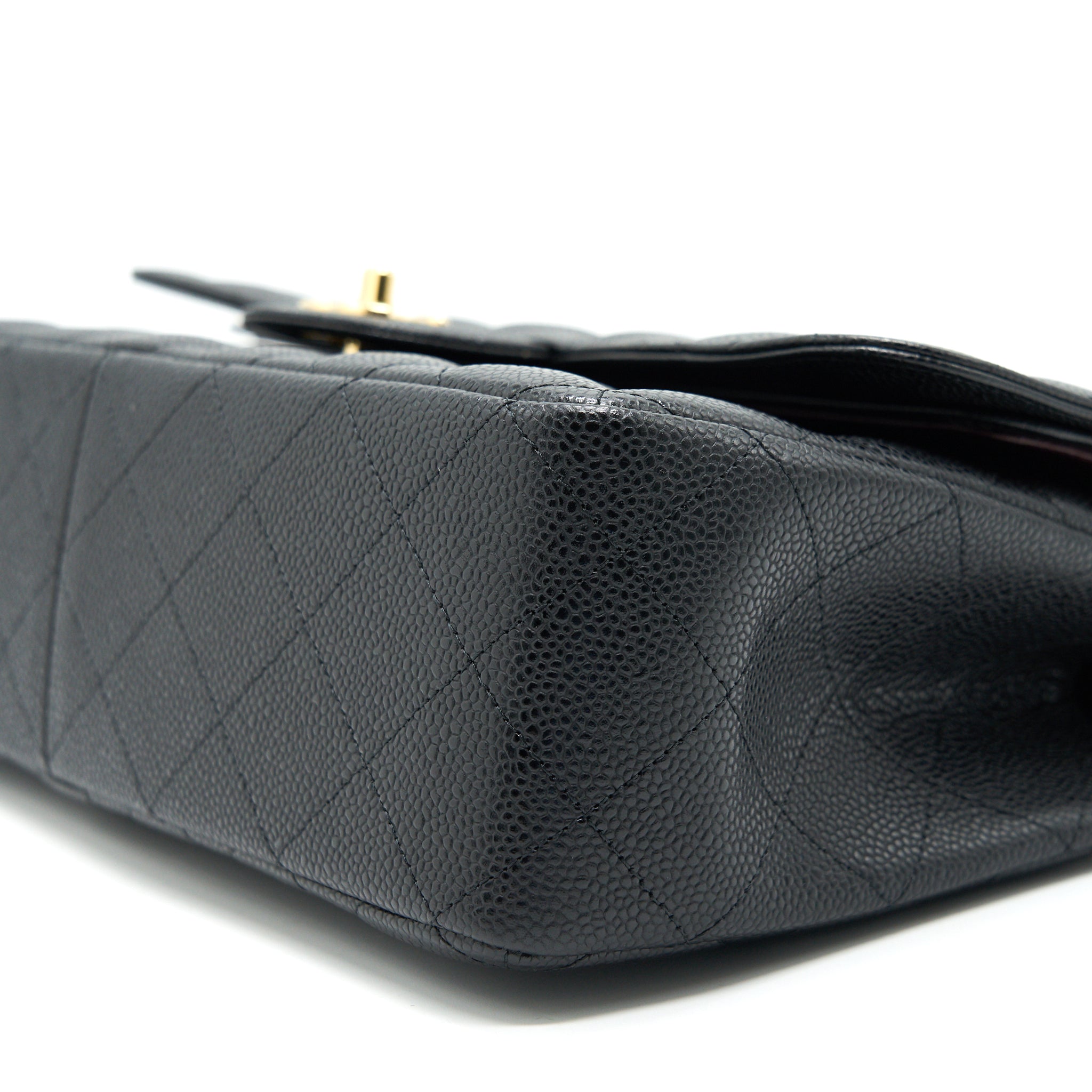 CHANEL JUMBO CLASSIC DOUBLE FLAP CAVIAR BLACK