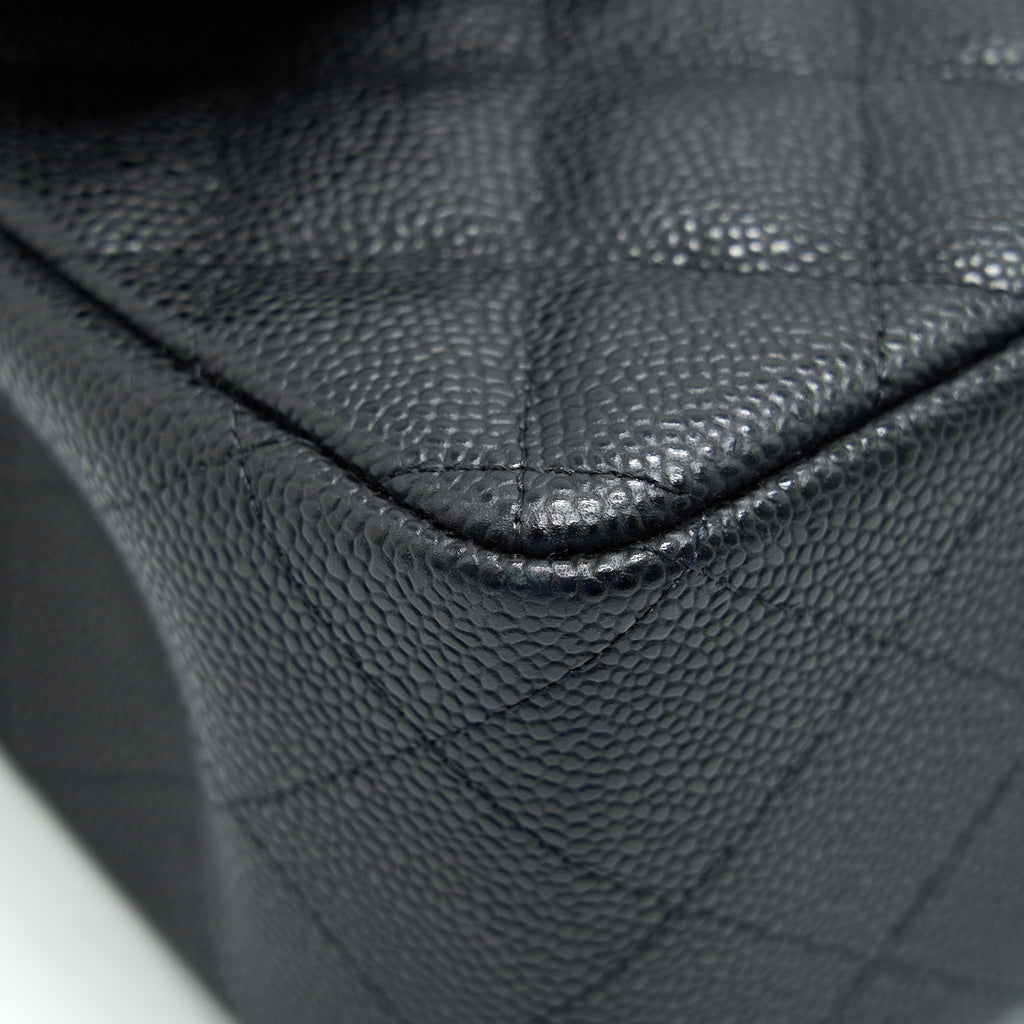 CHANEL JUMBO CLASSIC DOUBLE FLAP CAVIAR BLACK