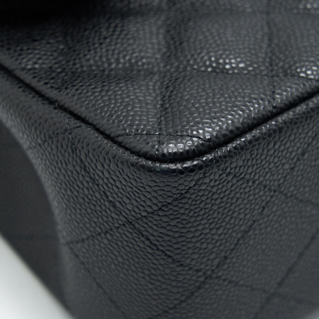 CHANEL JUMBO CLASSIC DOUBLE FLAP CAVIAR BLACK