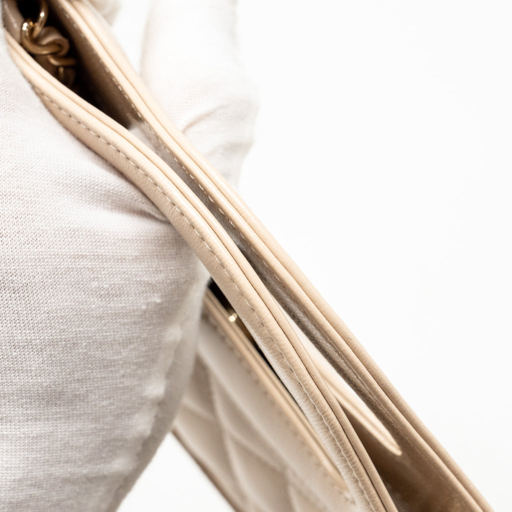 Chanel Mini 31 clutch with chain shiny lambskin light beige L ( microchip)