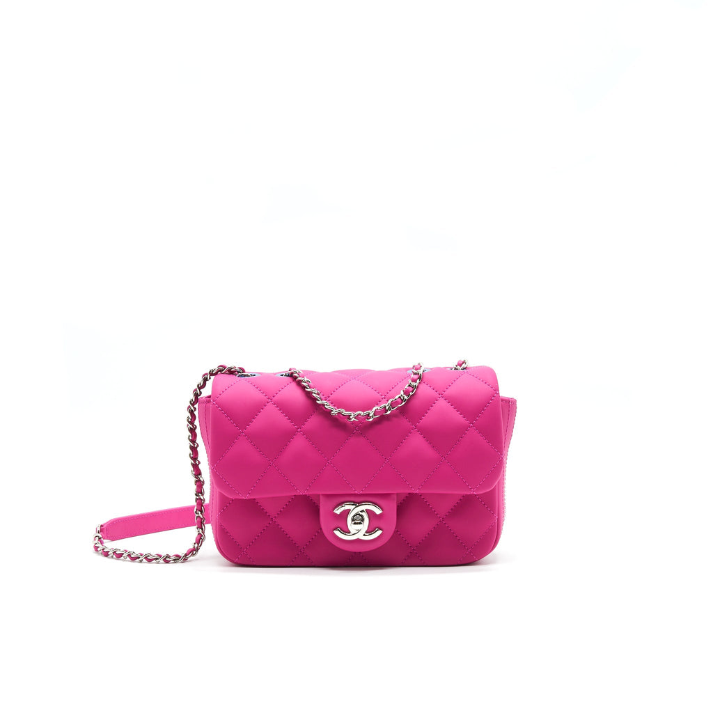Chanel Rubber quilted lambskin flap Bag pink
