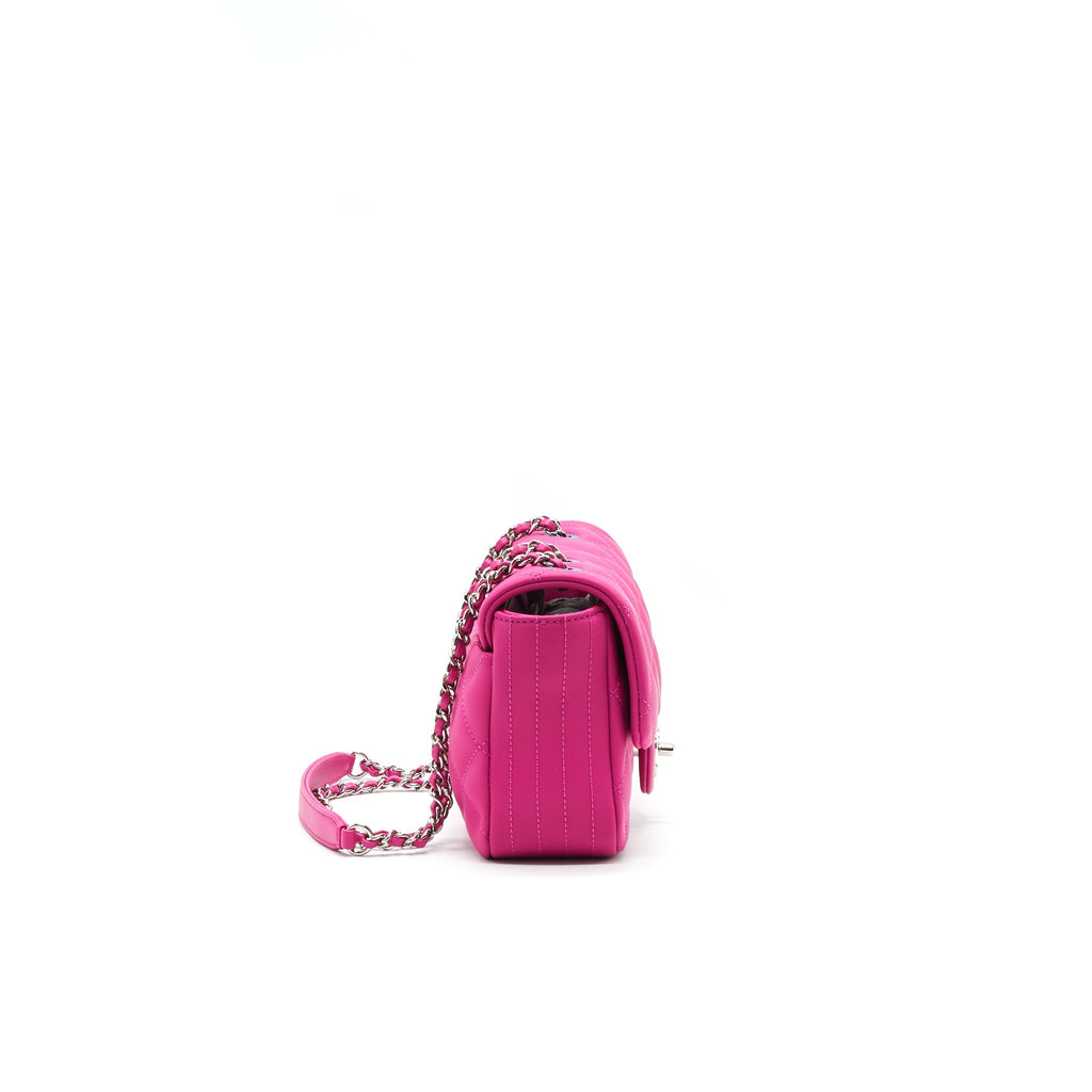 Chanel Rubber quilted lambskin flap Bag pink