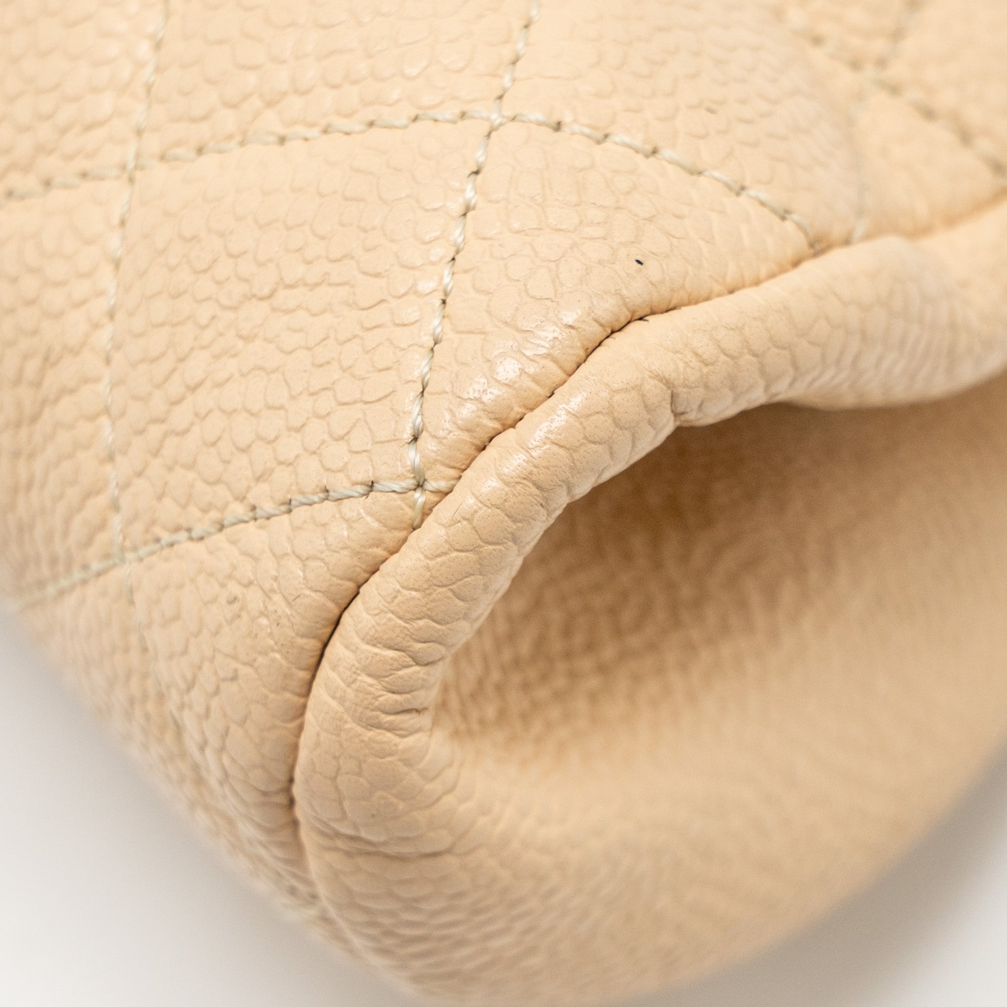 Chanel timeless kisslock clutch caviar beige