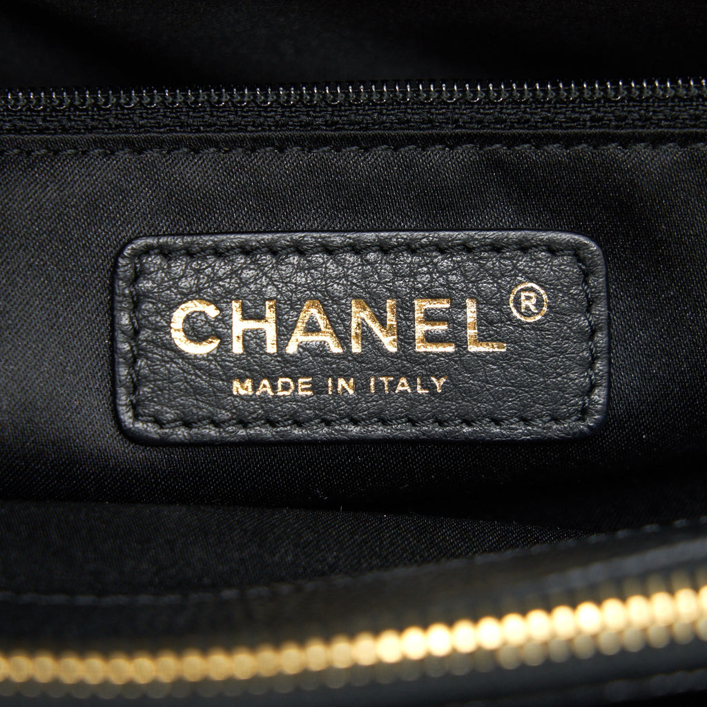 Chanel Grant Shopping Tote Bag GST Black Caviar