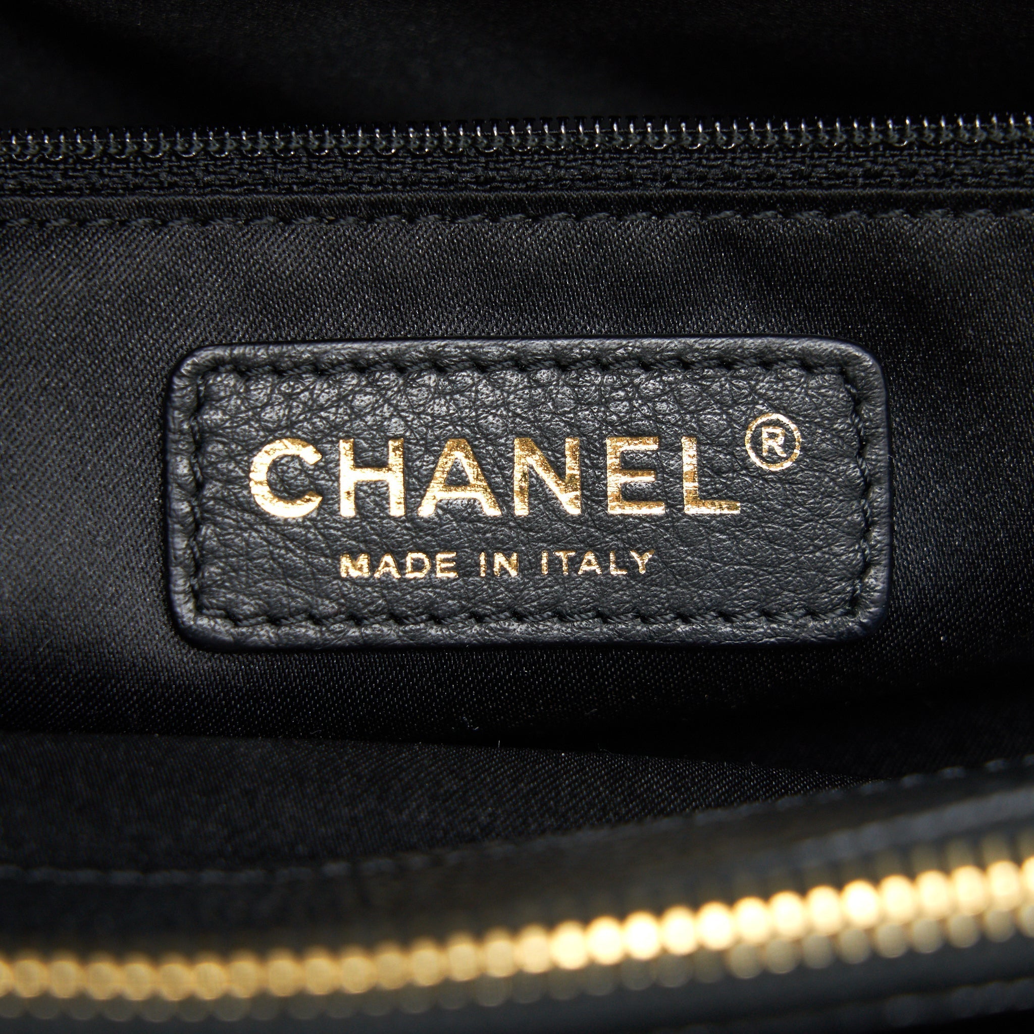 Chanel Grant Shopping Tote Bag GST Black Caviar
