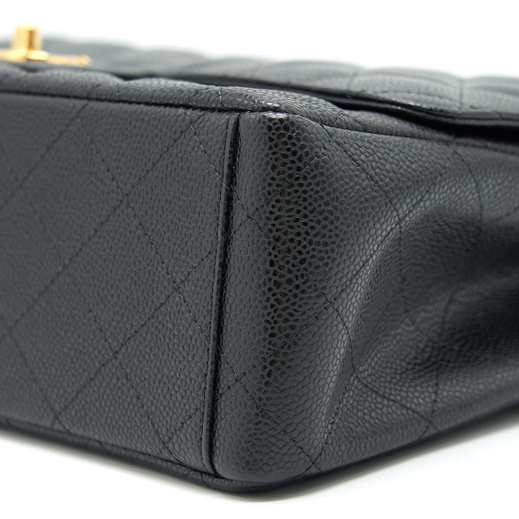 Chanel Maxi Classic double Flap Black Caviar