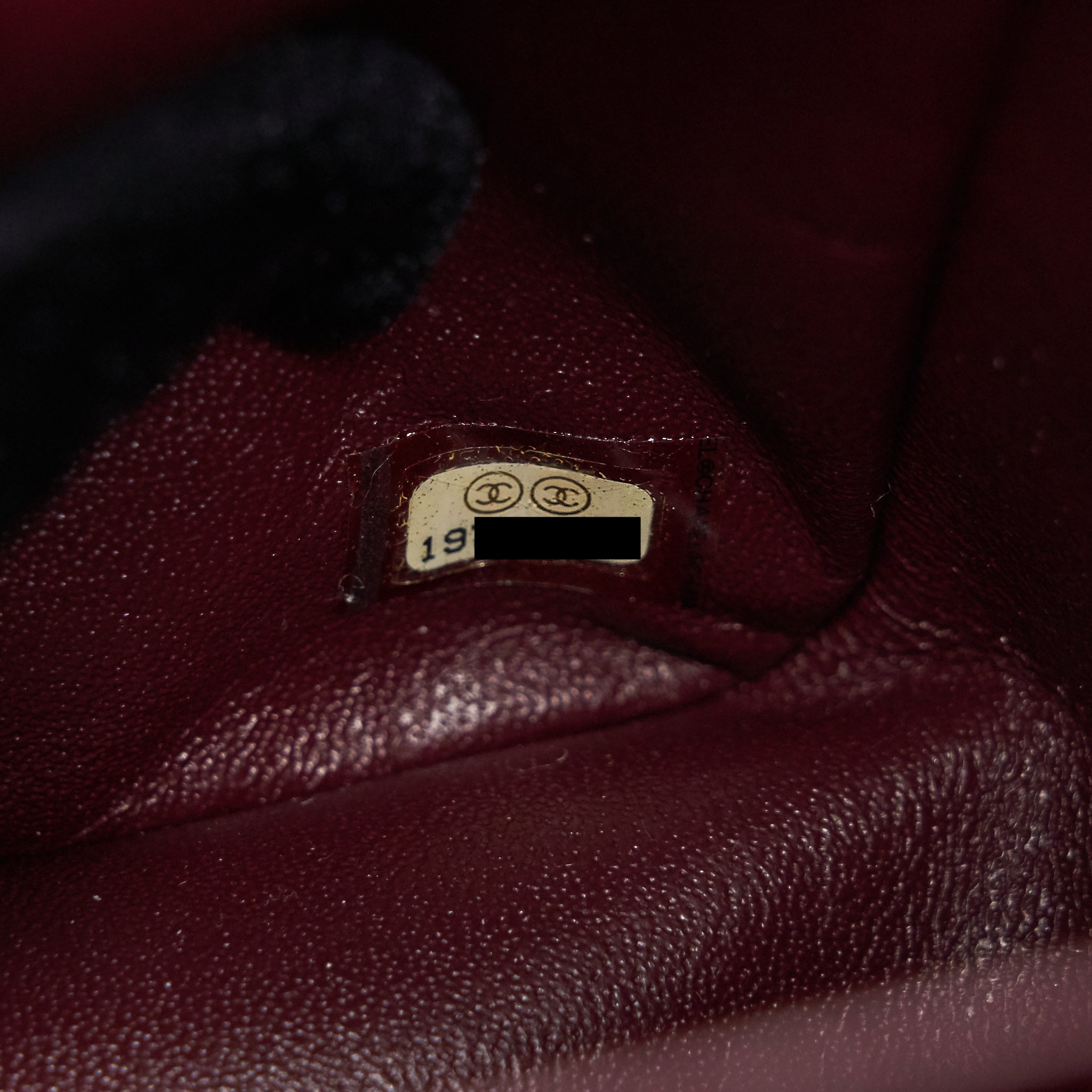 Chanel Maxi Classic double Flap Black Caviar