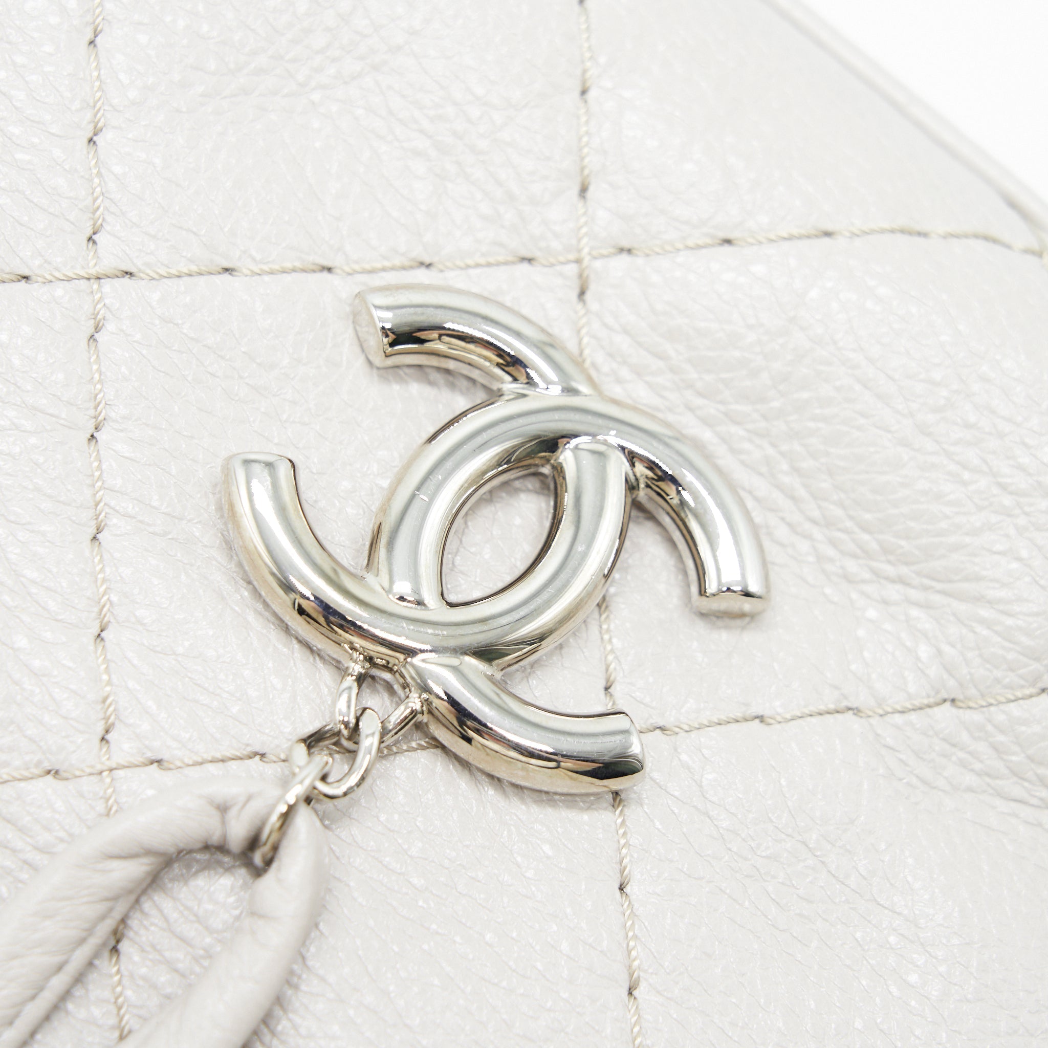 Chanel Caviar Bucket Tote Bag Grey  Serial15
